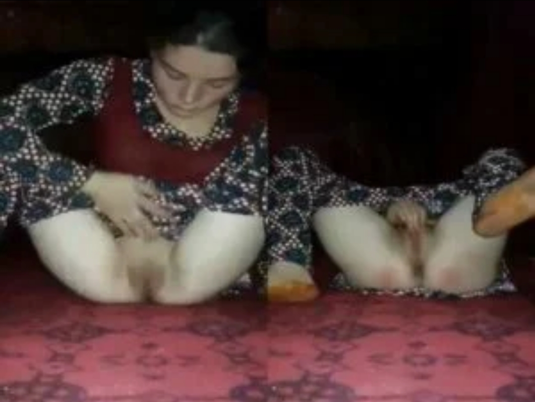 Himachal Village Wife Fingering Pussy On Cam