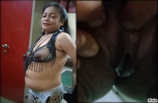 Nude Indian Women Slow Motion Dance in Hindi Audio and Music