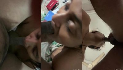 Lankan Lady Giving Blowjob to BF 1