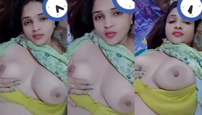 Horny Sexy Bhabi Showing