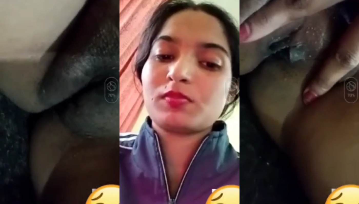 Beautiful Desi Girl Hairy Pussy Fingering Video Call